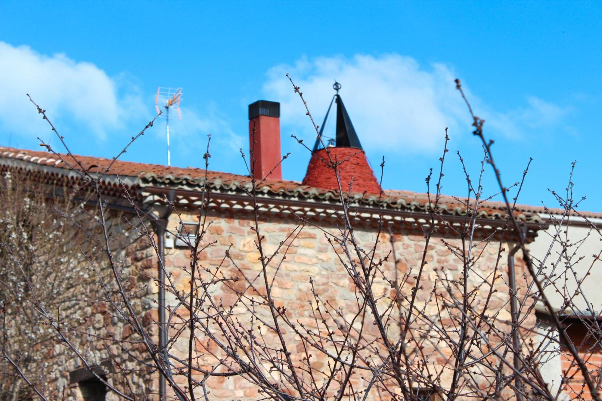 La Chimenea De Soria I Y I I Pensionat Espeja de San Marcelino Eksteriør billede