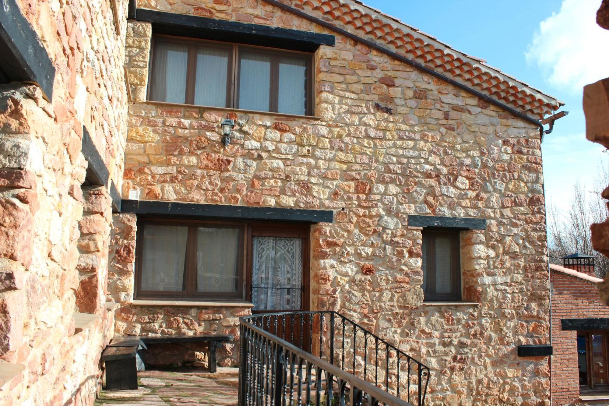La Chimenea De Soria I Y I I Pensionat Espeja de San Marcelino Eksteriør billede