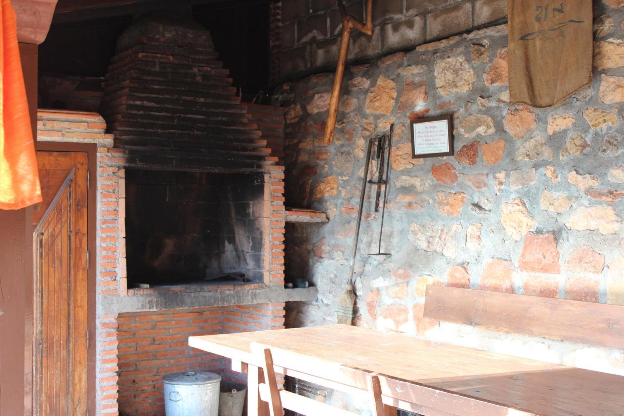 La Chimenea De Soria I Y I I Pensionat Espeja de San Marcelino Eksteriør billede